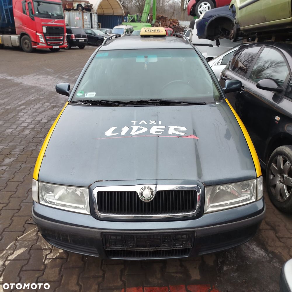 Skoda Octavia 1  na części - 1
