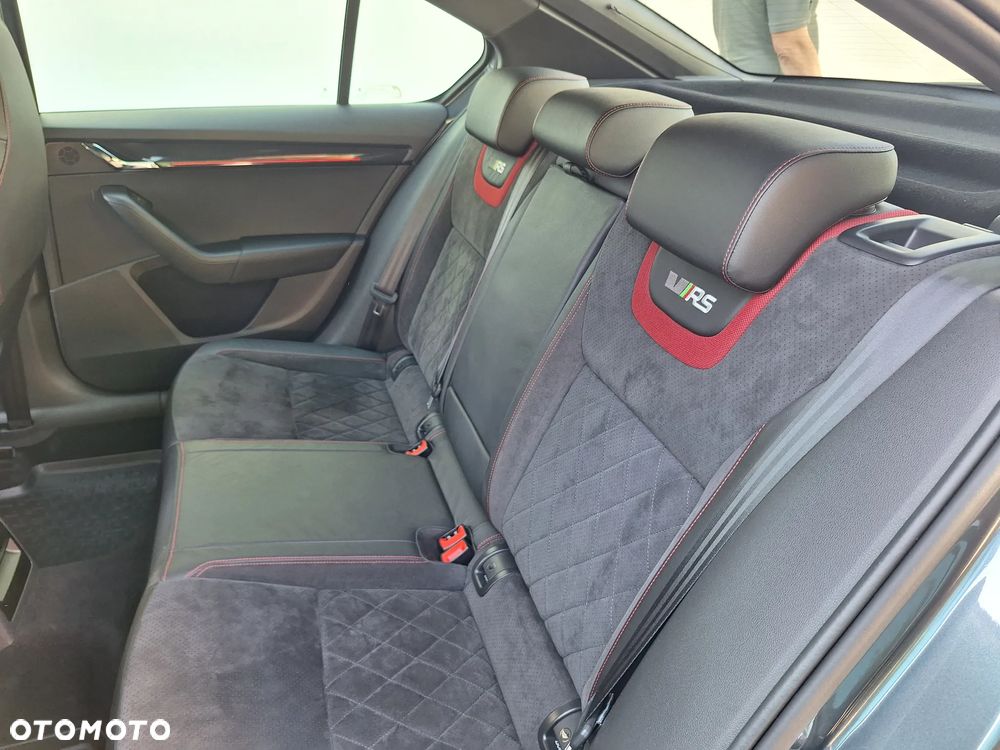 Skoda Octavia 2.0 TDI 4x4 RS DSG - 22