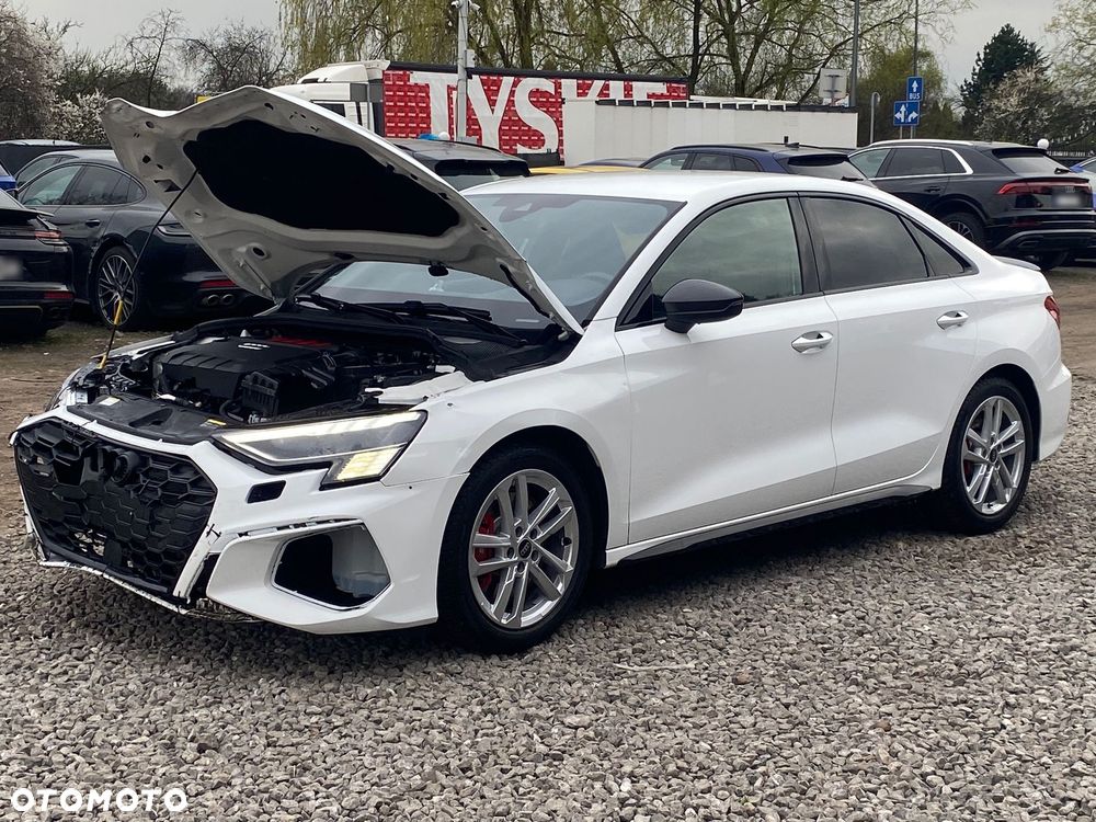 Audi S3 Limousine TFSI quattro S tronic - 11