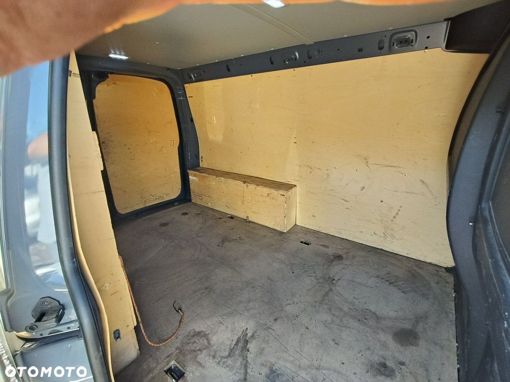 Volkswagen Caddy - 8