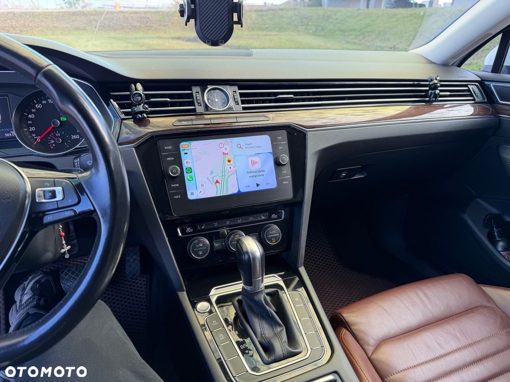 Volkswagen Passat 2.0 TDI BMT Highline DSG - 11