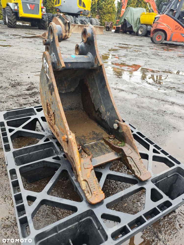 Łyżka do koparki minikoparki 25cm fi30 Strickland NOWA - 1