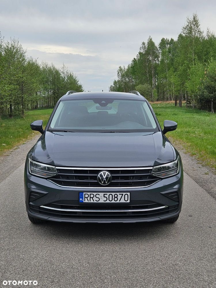 Volkswagen Tiguan 2.0 TDI SCR Life DSG - 9