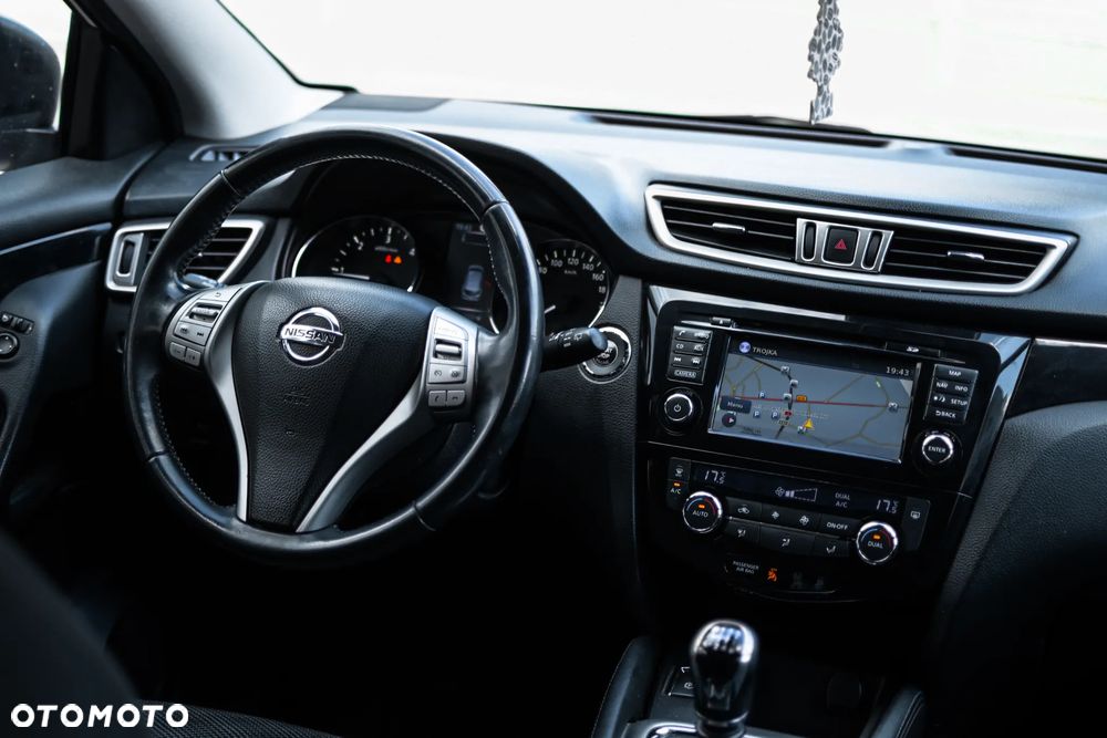 Nissan Qashqai 1.5 dCi Acenta EU6 - 9