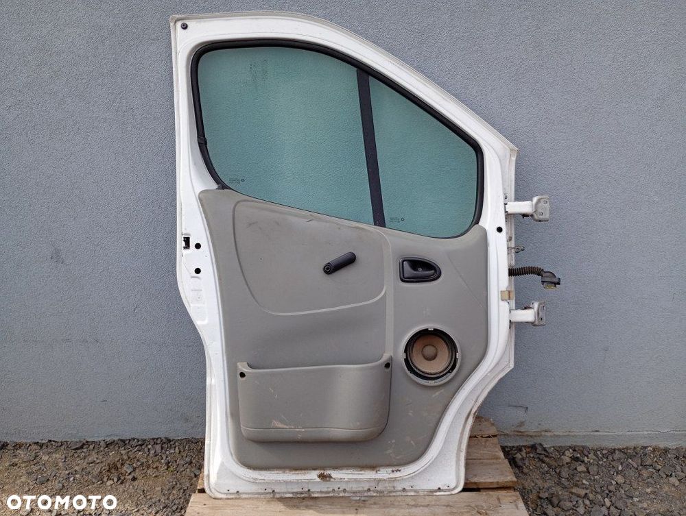 drzwi przednie lewe przód szyba opel vivaro a trafic II primastar 2001 - 11