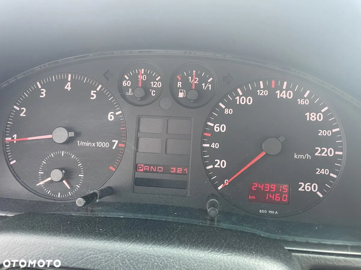 Audi A4 - 10