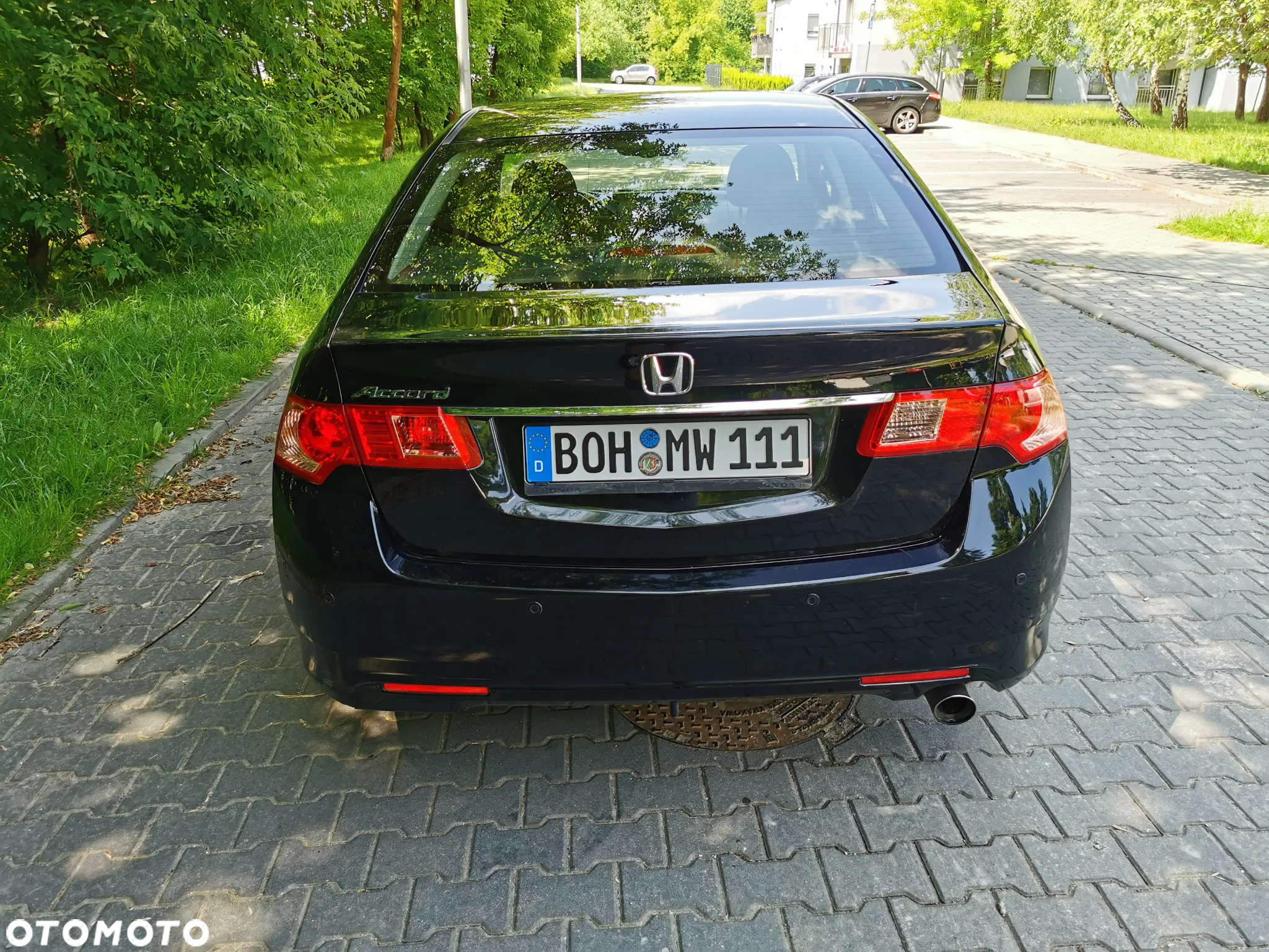 Honda Accord 2.0 Executive - 12