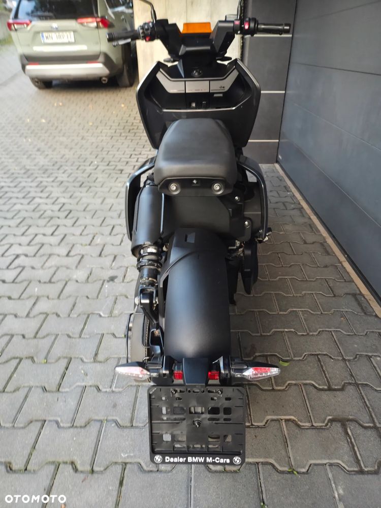 BMW CE 04 - 13