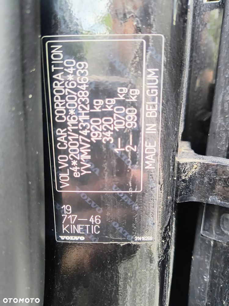 Volvo V40 D2 - 16