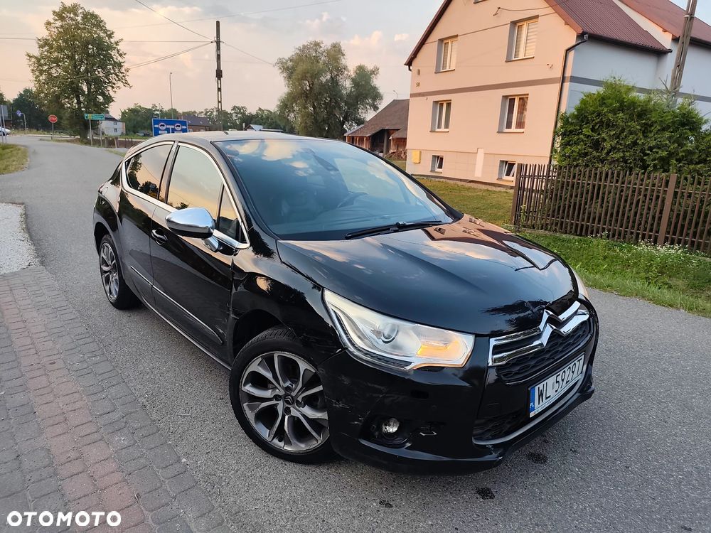 Citroën DS4 2.0 HDi SportChic - 4