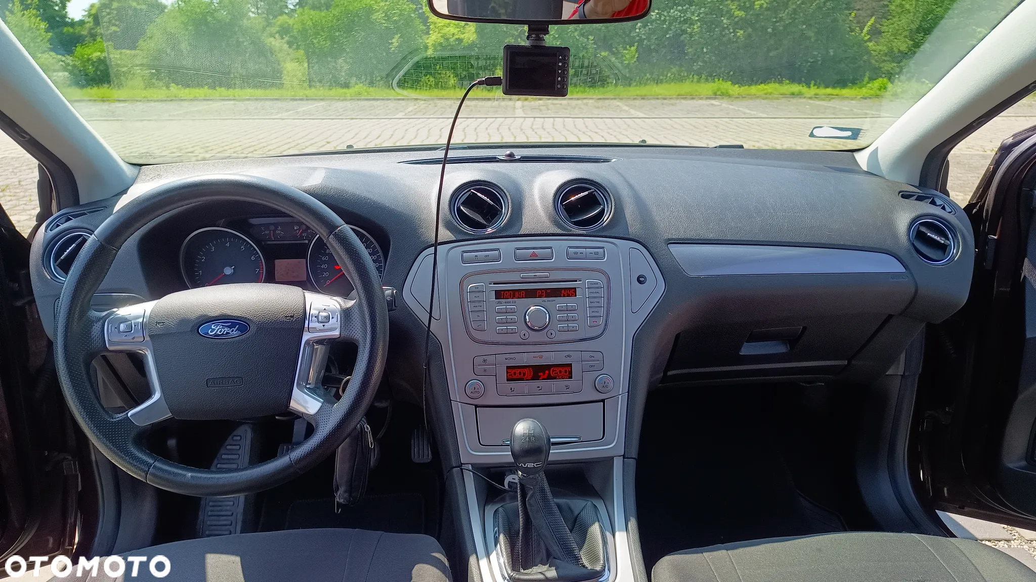 Ford Mondeo 1.6 Silver X - 16