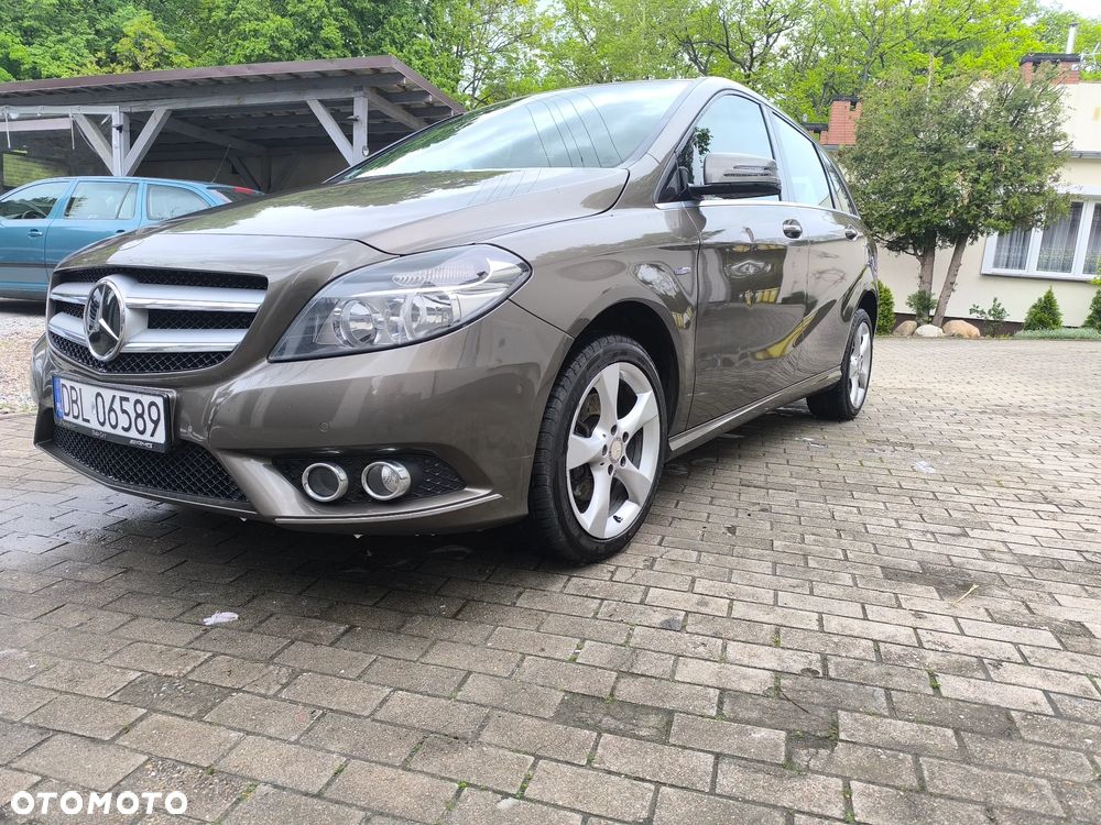 Mercedes-Benz Klasa B 180 CDI (BlueEFFICIENCY) - 3