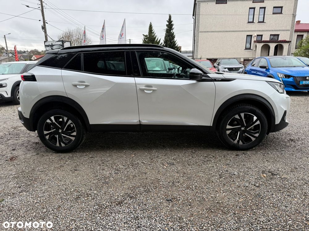 Peugeot 2008 PureTech 130 EAT8 GT Pack - 4