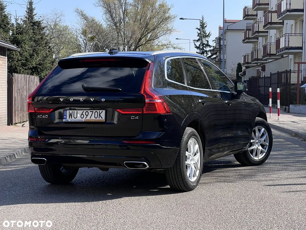Volvo XC 60 D4 Momentum Pro - 5