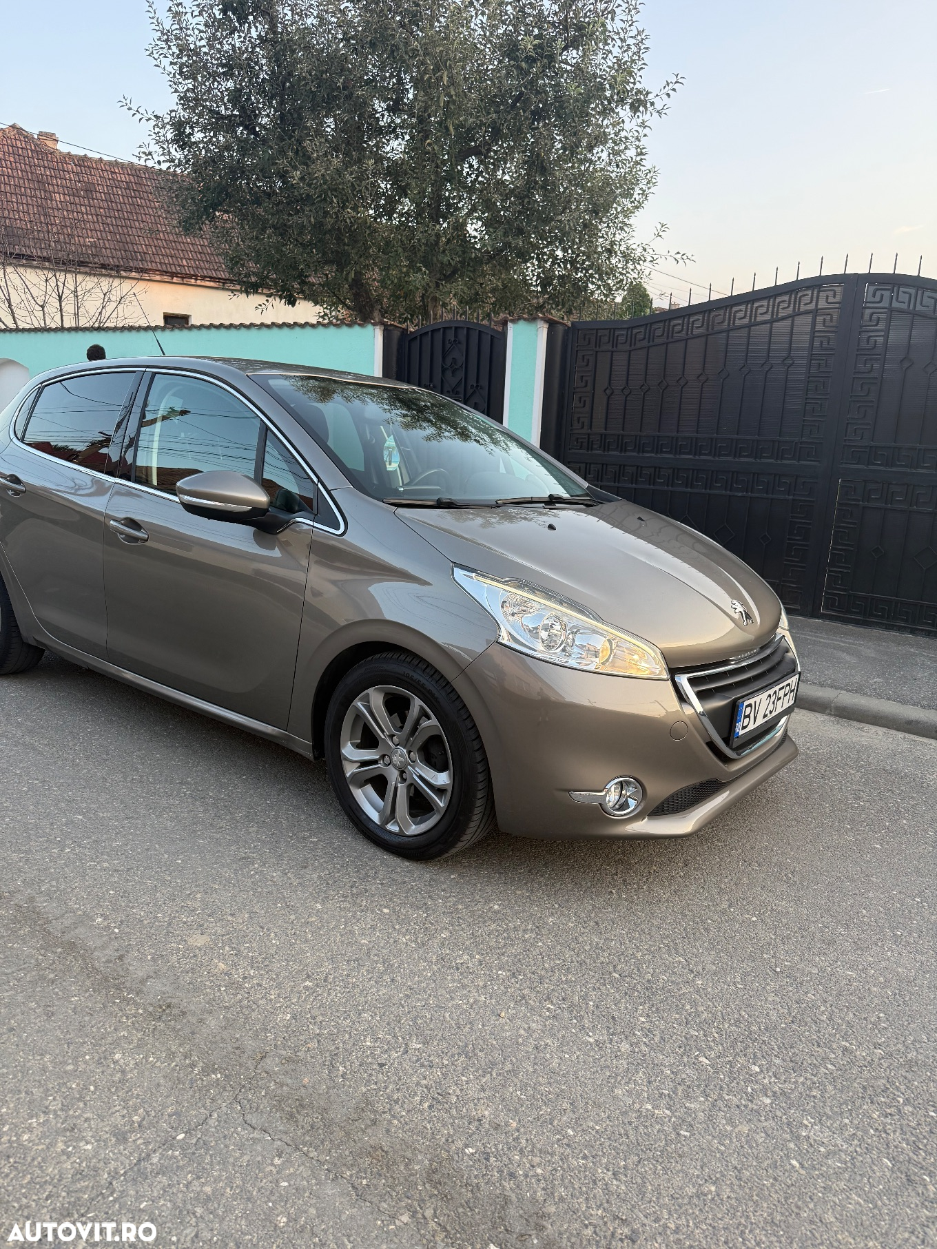 Peugeot 208 1.6 VTi Allure - 3