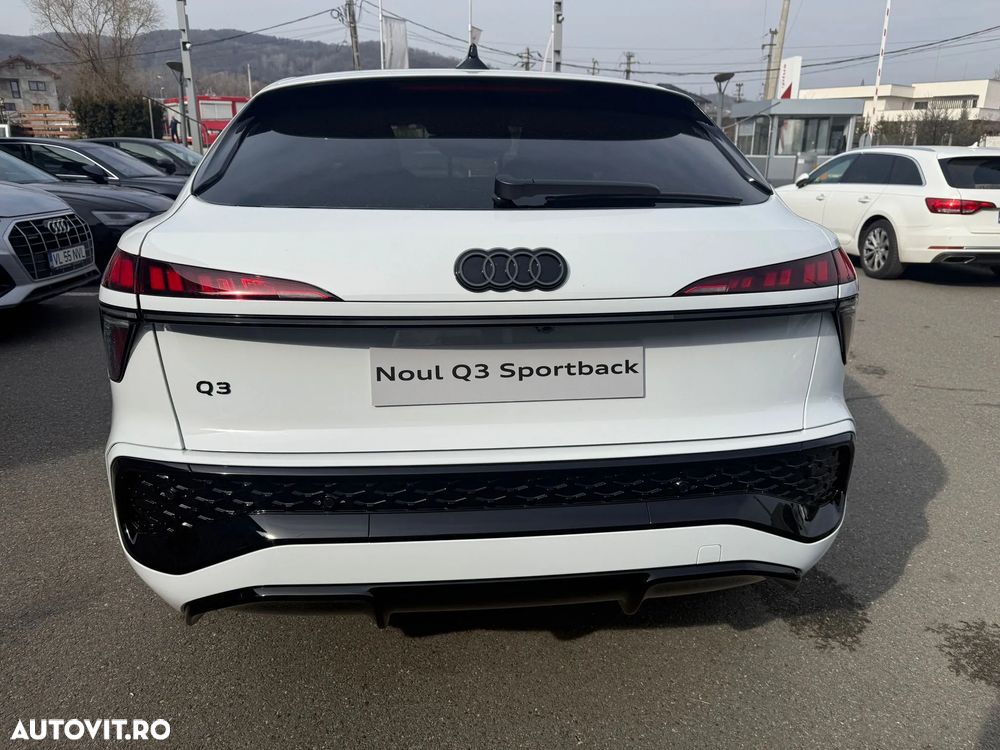 Audi Q3 1.5 35 TFSI S tronic S Line - 12