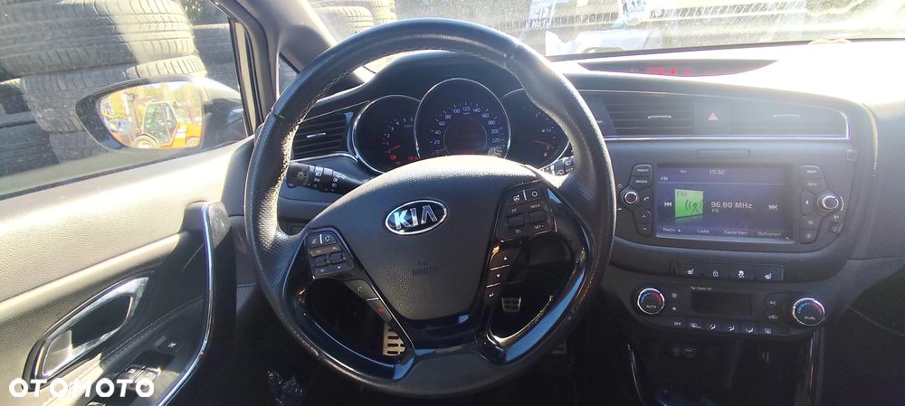 Kia Ceed 1.6 CRDi GT Line - 14