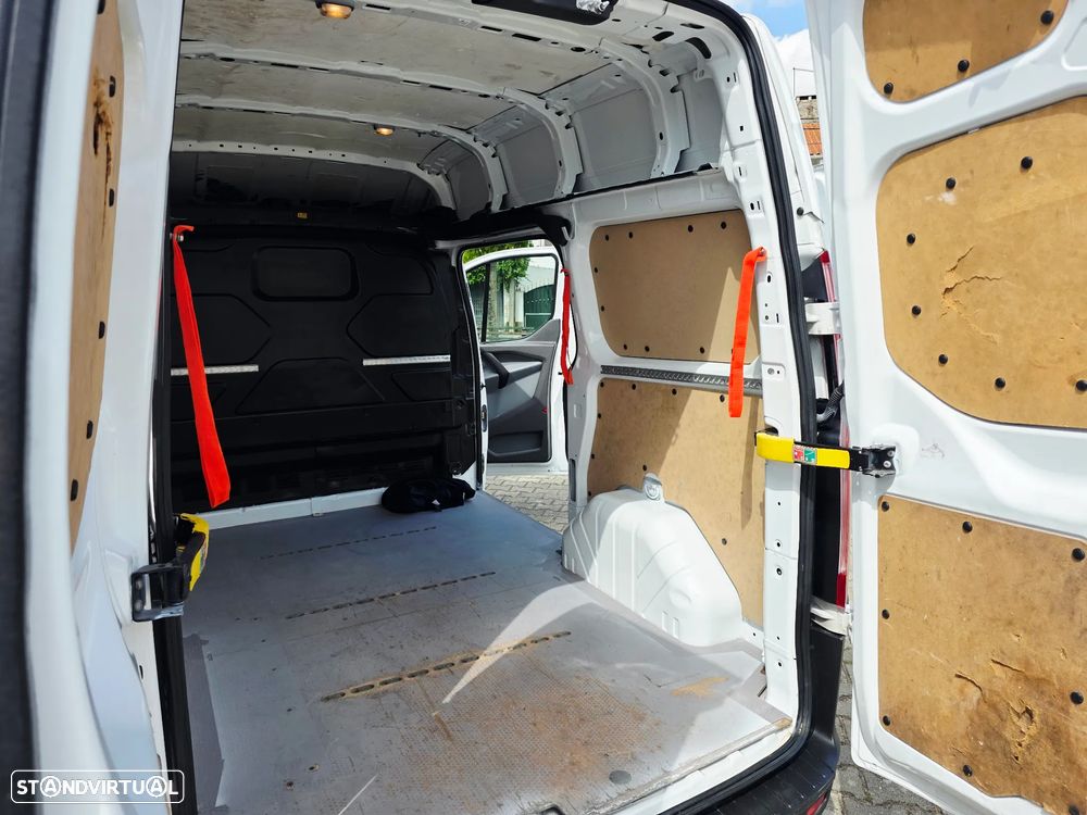 Ford Transit Custom 2.2 TDCI 270 L1 - 35