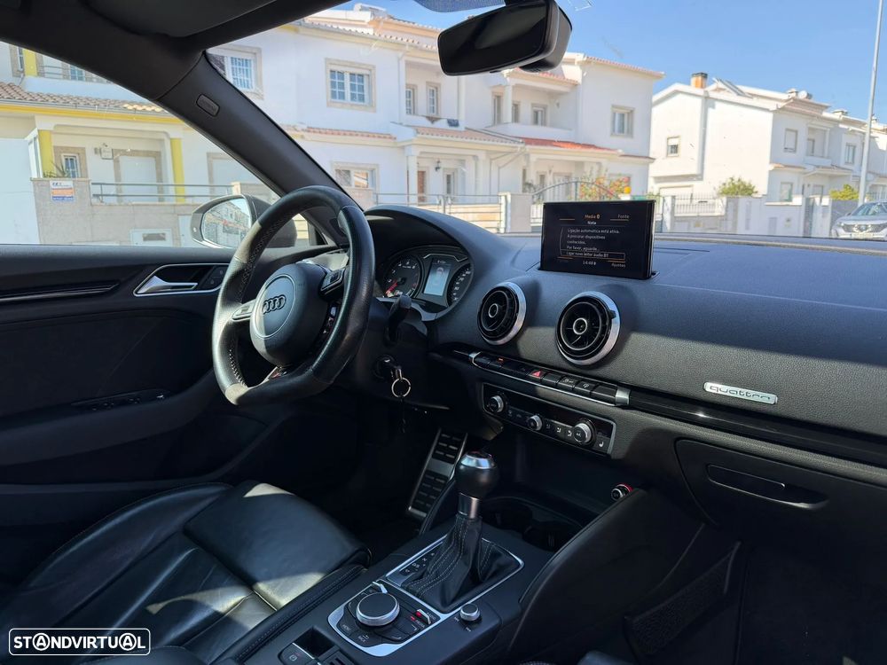 Audi RS3 Sportback - 24