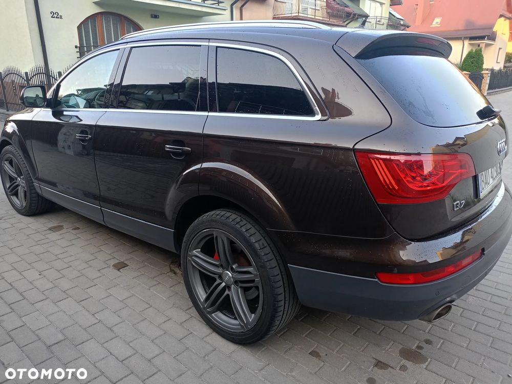 Audi Q7 - 15