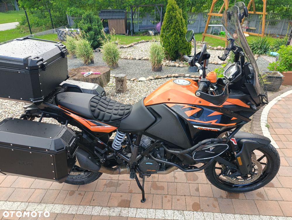 KTM Adventure - 25