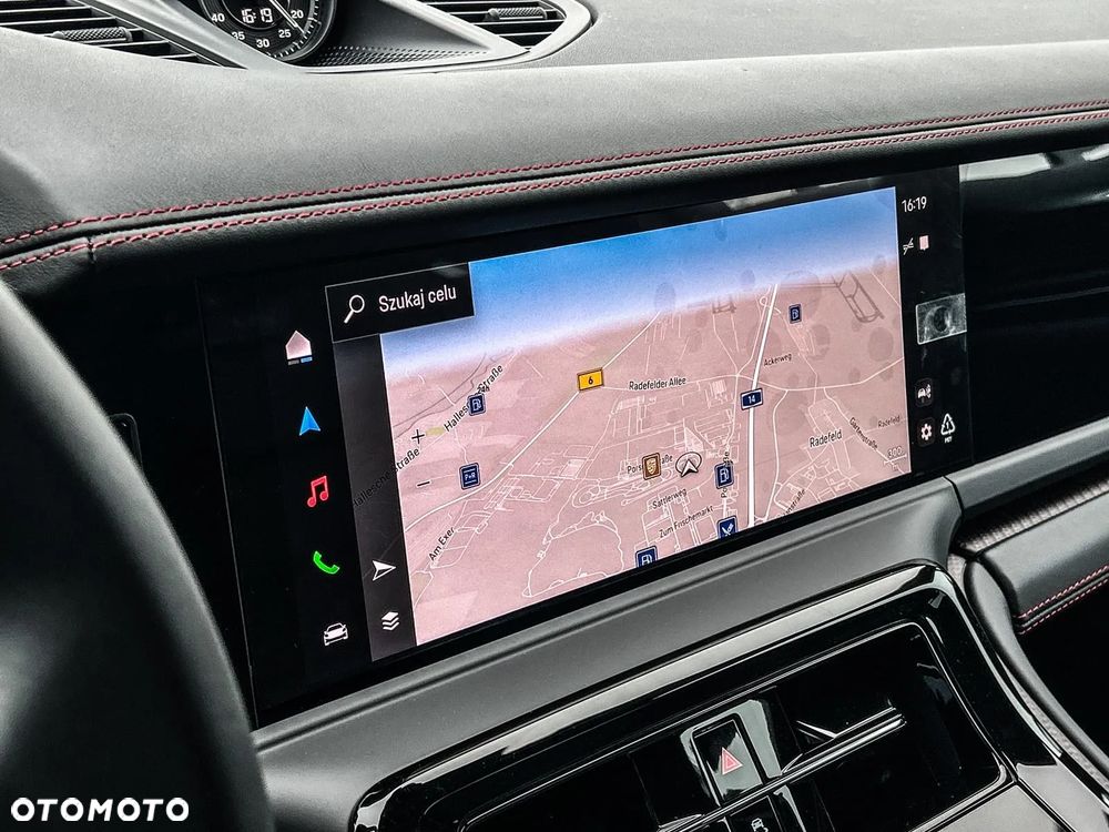 Porsche Panamera - 23