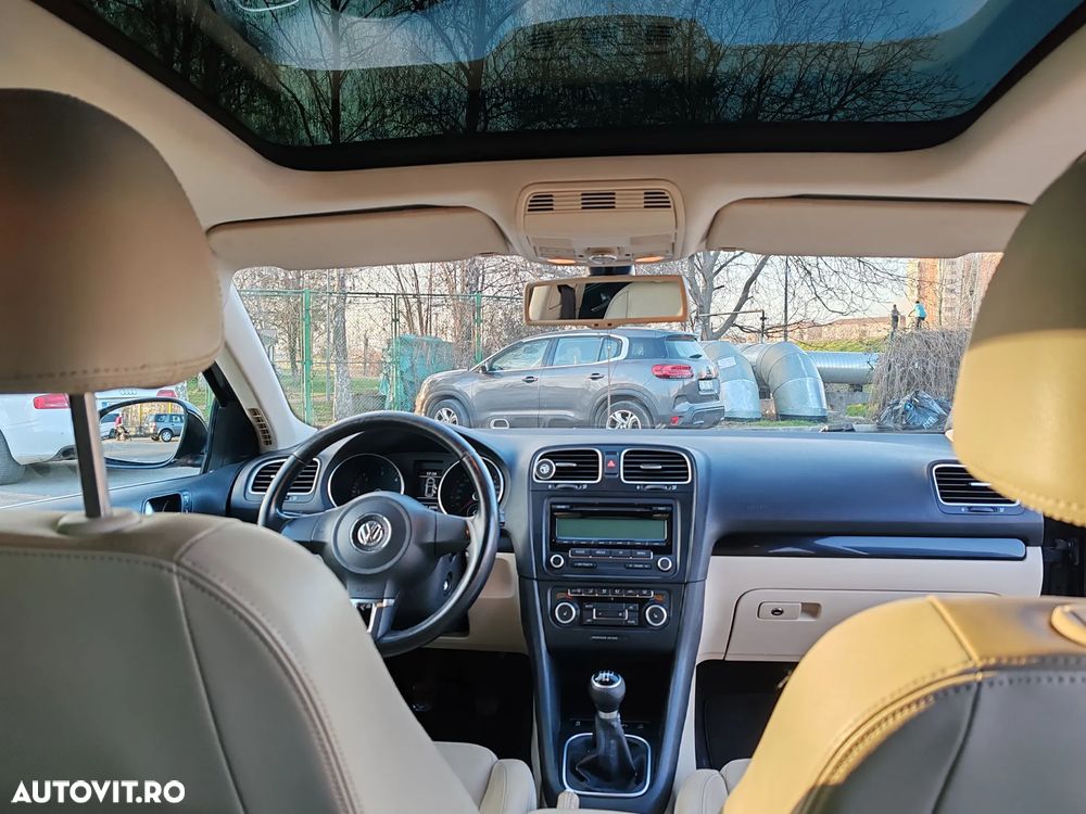 Volkswagen Golf 1.6 TDI DPF BlueMotion Technology Highline - 8