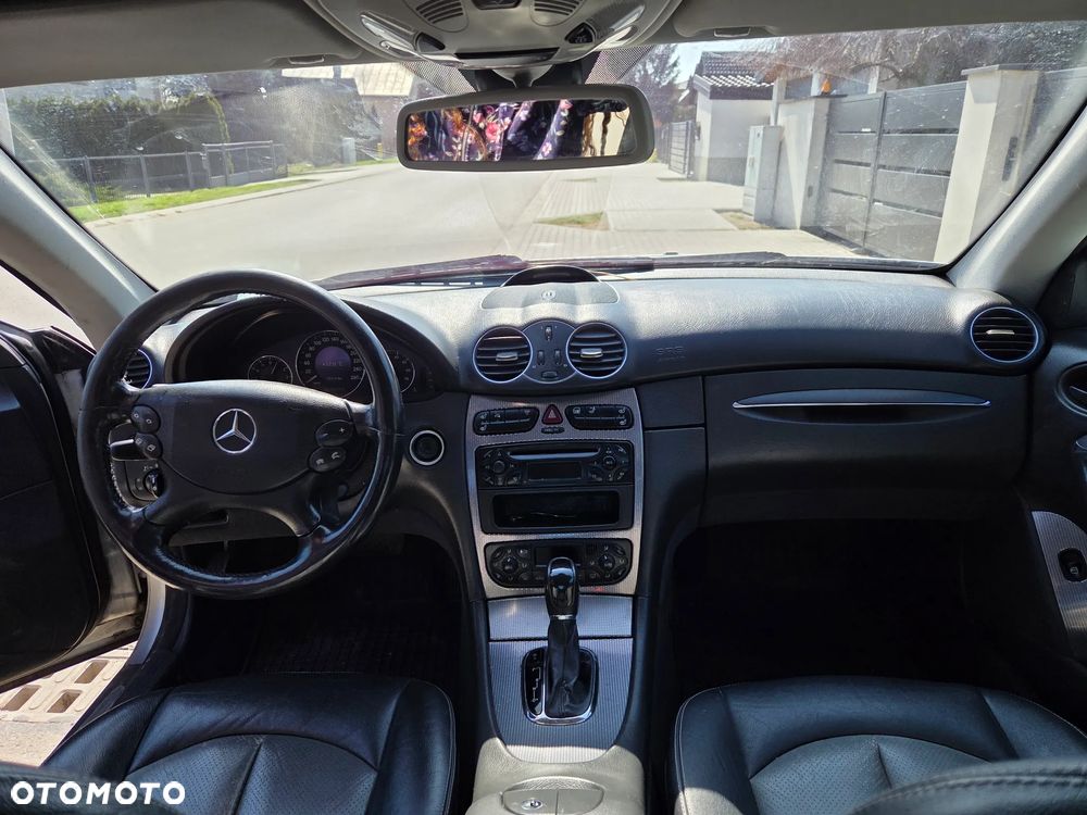 Mercedes-Benz CLK - 3