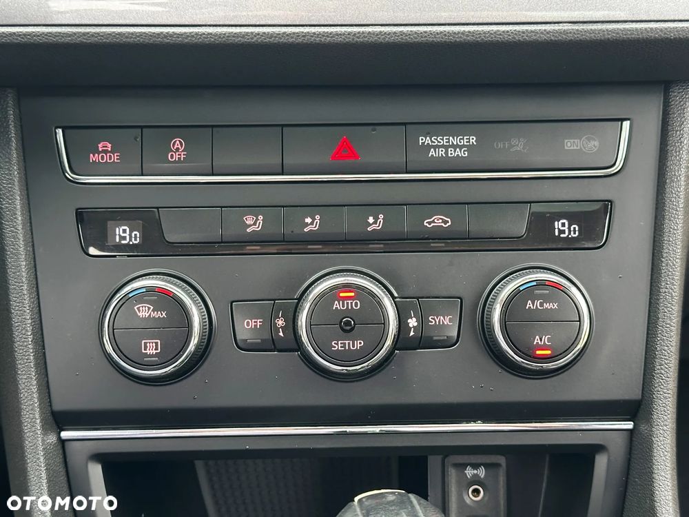 Seat Leon 2.0 TDI DPF Start&Stop DSG FR - 31