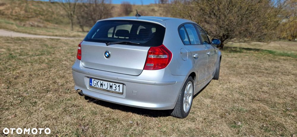 BMW Seria 1 116i - 6