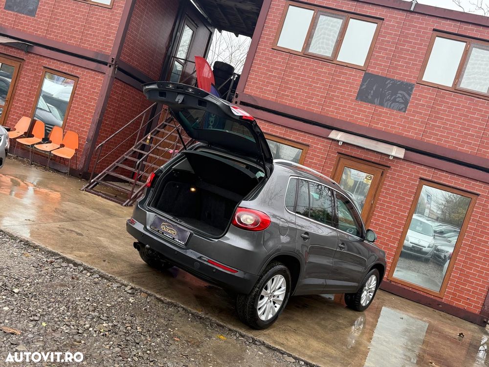 Volkswagen Tiguan - 34