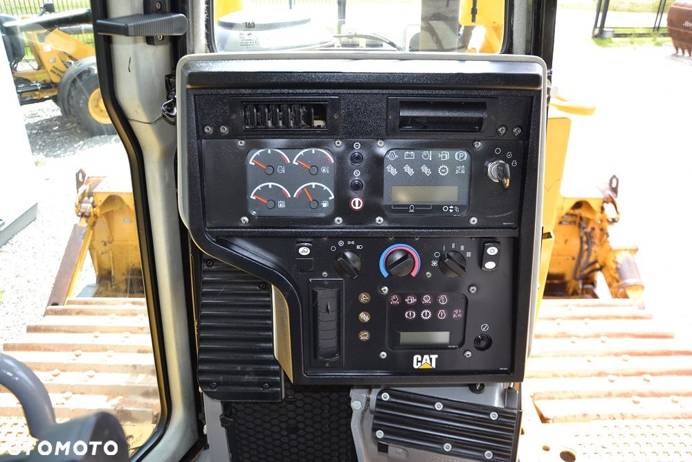 Caterpillar D6R LGP - 18