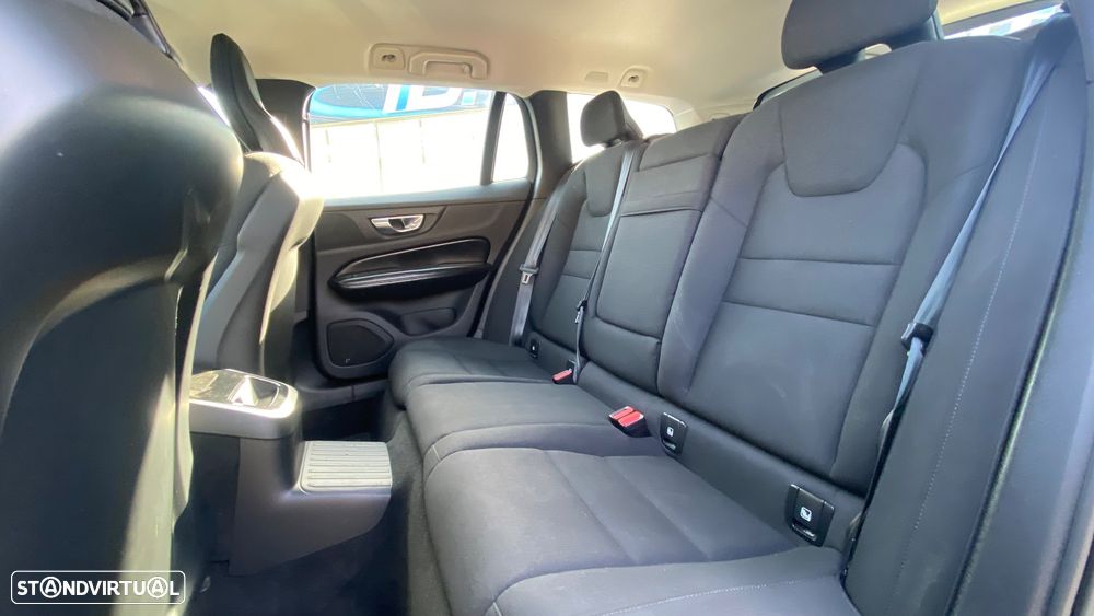 Volvo V60 2.0 T6 AWD TE Inscription Expression - 27