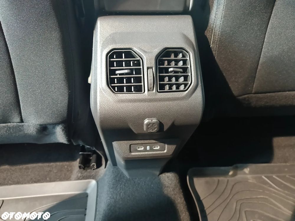 Dacia Bigster 1.8 Full Hybrid 155 Journey MMT - 25