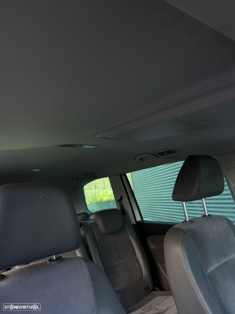 VW Sharan 2.0 TDI Highline - 26