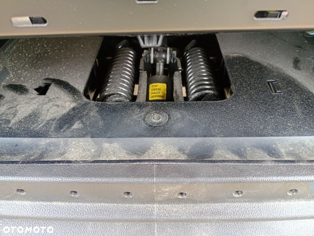 fotel kierowcy pneumatyczny siedzenie lewe vw crafter II 7c man tge 2018-2026r europa - 29