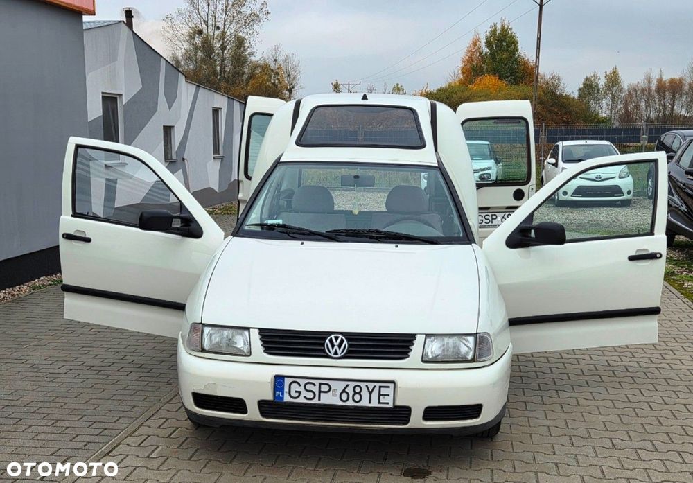 Volkswagen Caddy - 23