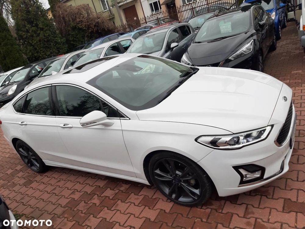 Ford Fusion 2.0 EcoBoost Titanium - 10
