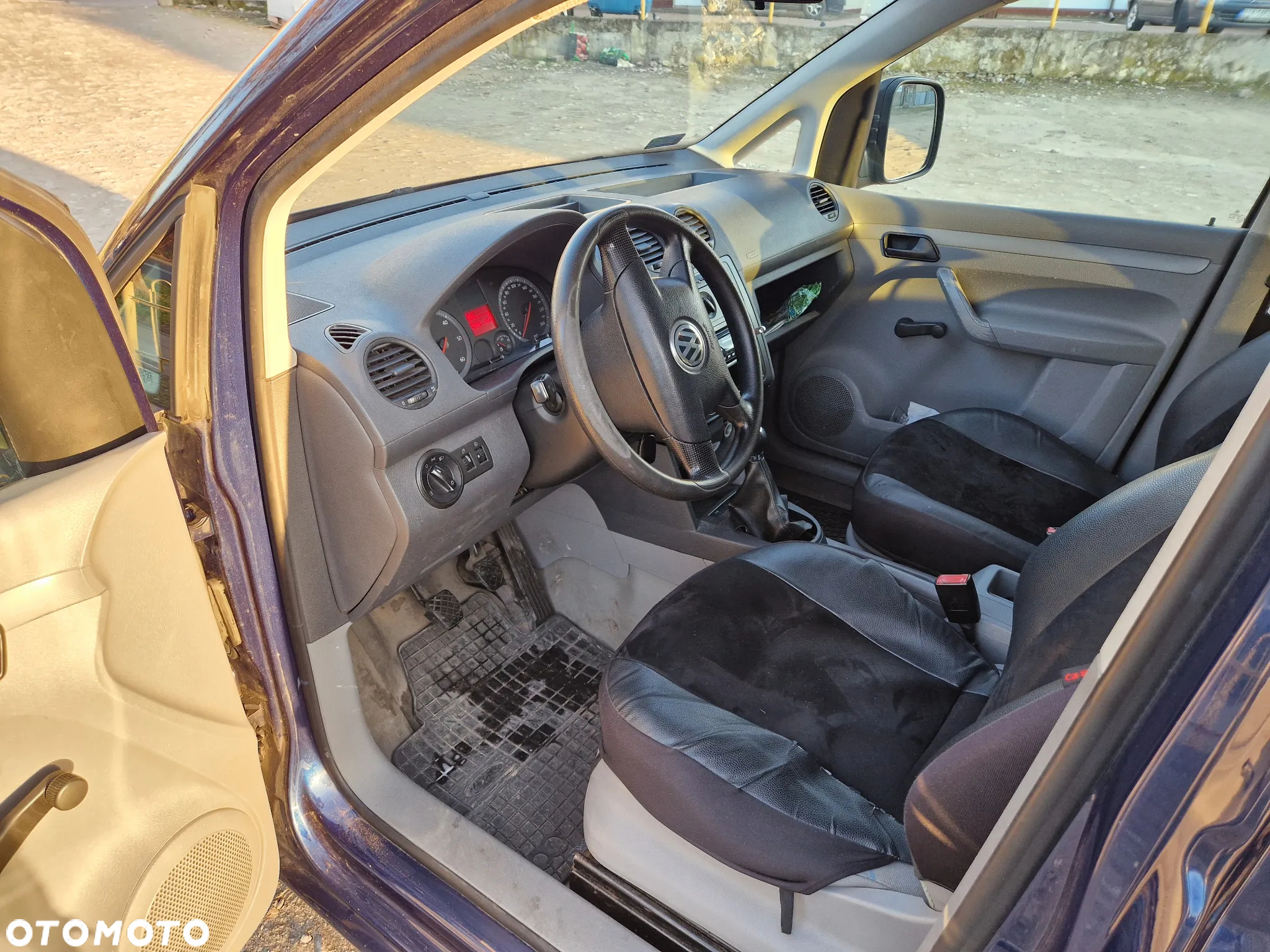 Volkswagen caddy - 9