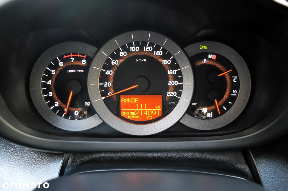 Toyota RAV4 2.0 VVT-i Premium - 20