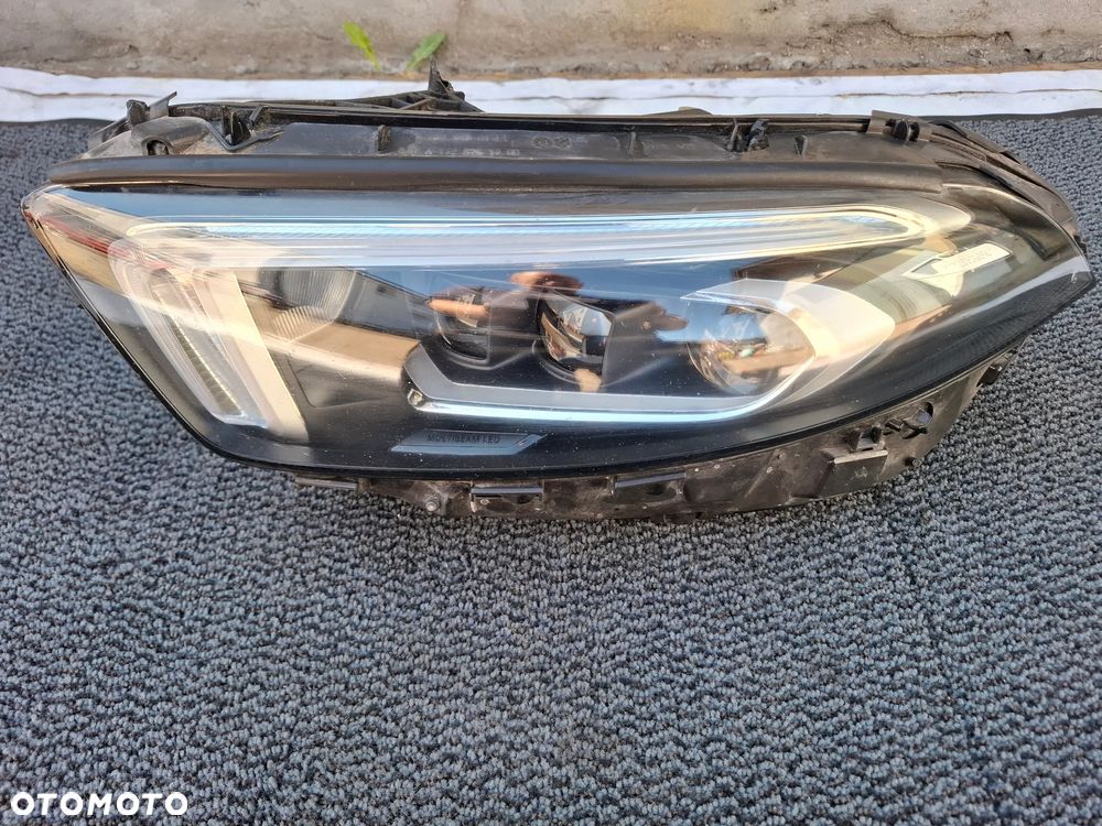 MERCEDES A-KLASA W177 19-23r FULL LED LAMPA LEWA PRZEDNIA - 1