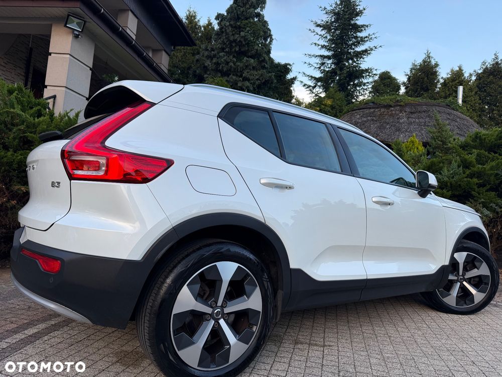 Volvo XC 40 B3 B DKG Plus Dark - 8