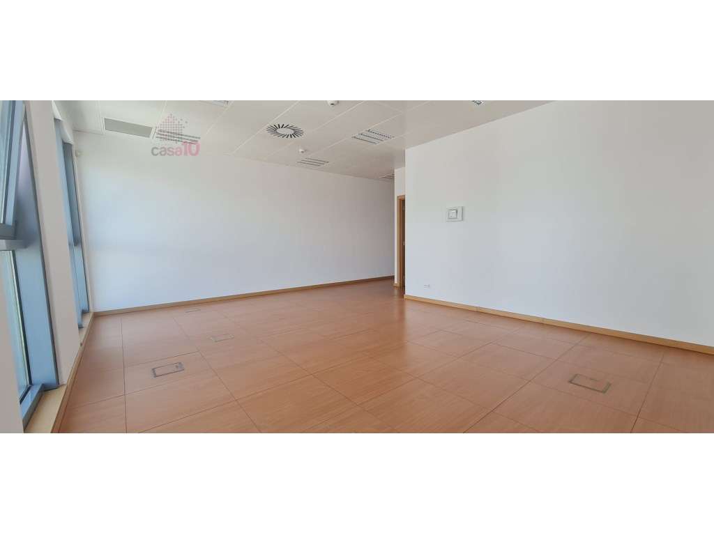 Arrenda-se Escritório - Edifício Panoramic, Parque das Nações - Grande imagem: 3/13