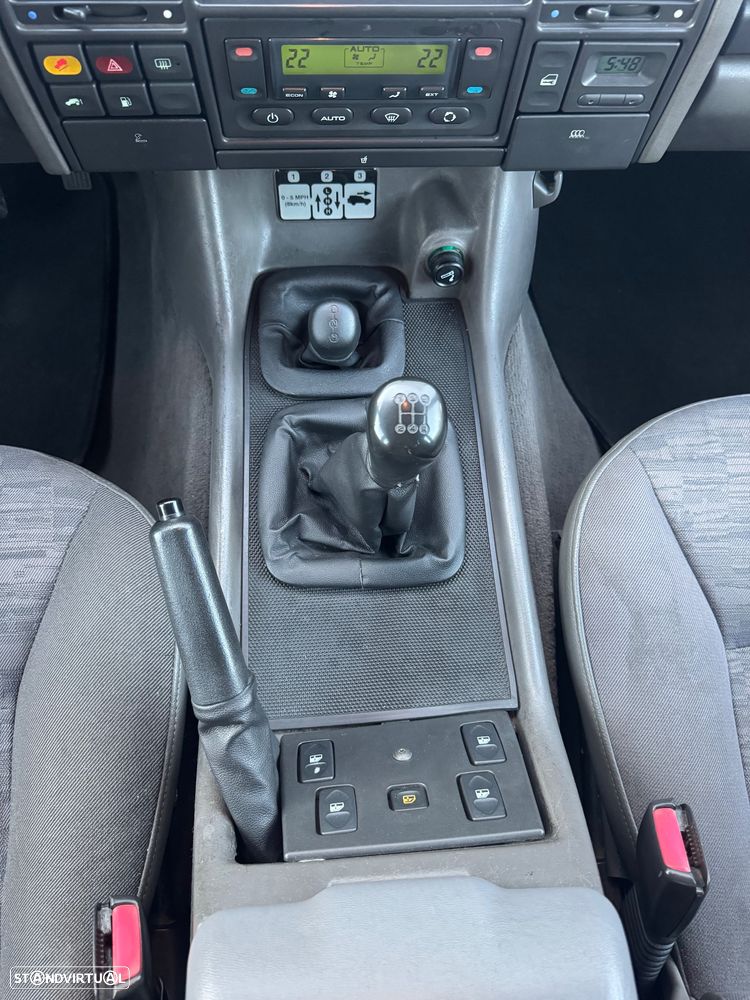 Land Rover Discovery 2.5 TD5 - 14