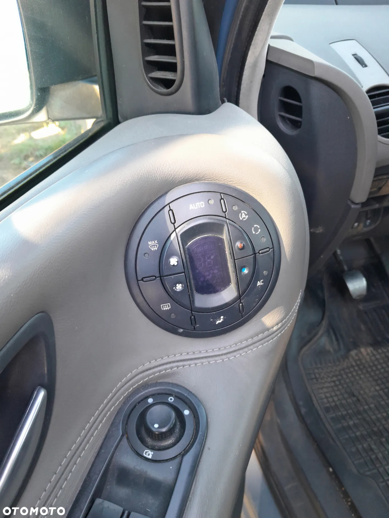 Panel klimatyzacji RENAULT Espace IV 03-14r. - 2