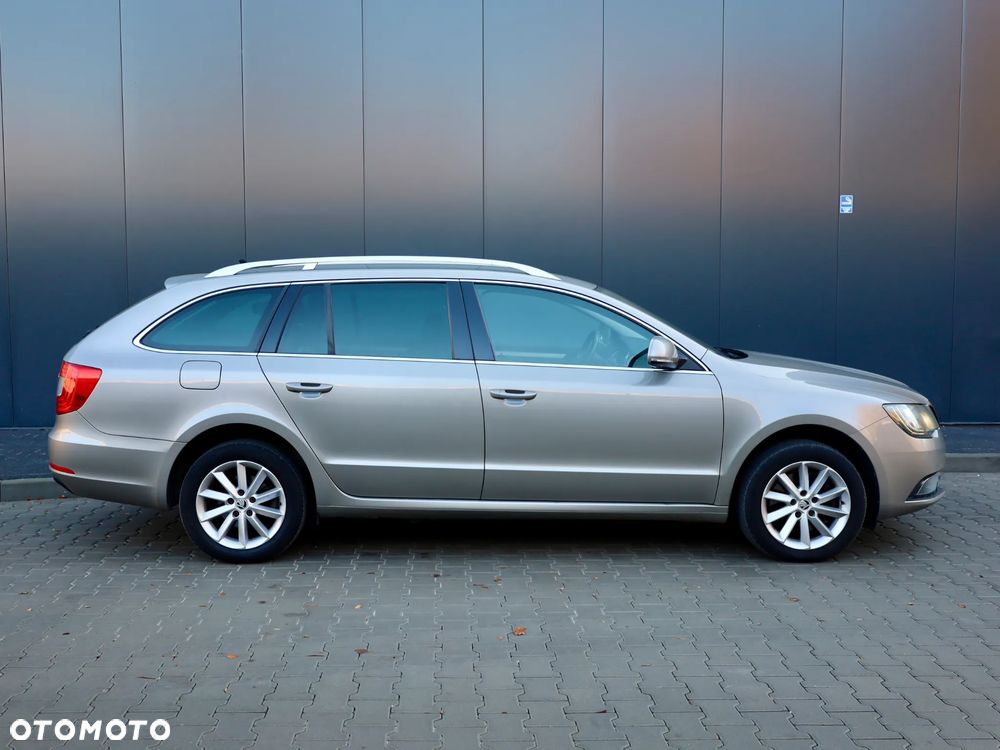 Skoda Superb 2.0 TDI 4x4 Ambition DSG - 16