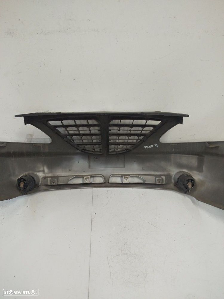 Para Choques Ft Ssangyong Rodius - 5