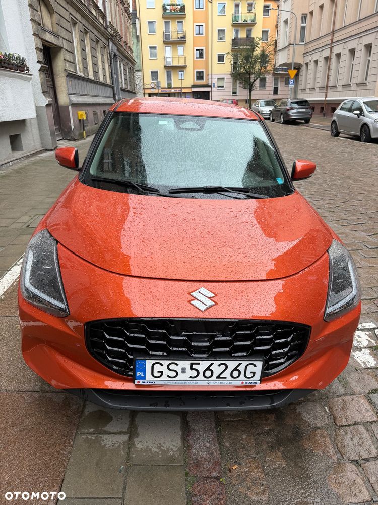 Suzuki Swift 1.2 Dualjet SHVS Elegance CVT - 2