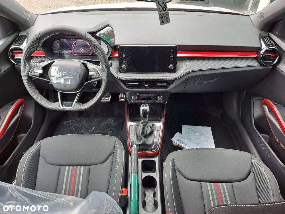 Skoda Fabia 1.5 TSI Monte Carlo DSG - 8