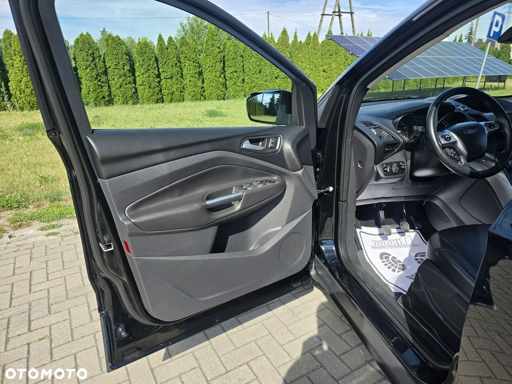 Ford Kuga - 13